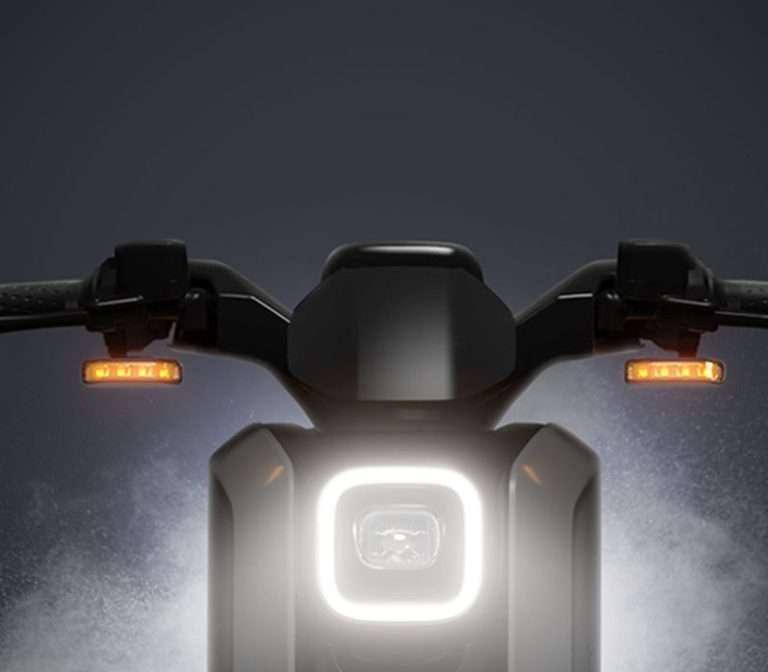 led-matrix-headlights-768x672